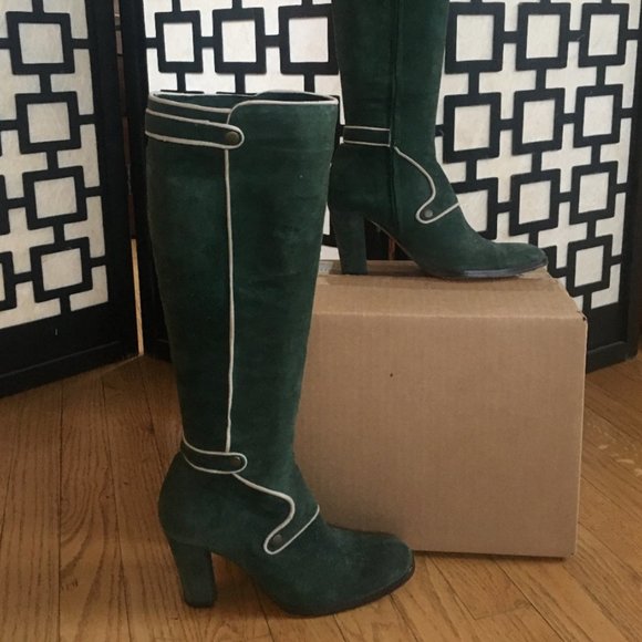 COCLICO Shoes - Coclico Green Suede Unique Boots